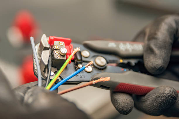 Best Ceiling Fan Installation Electrician  in Coldstream, KY